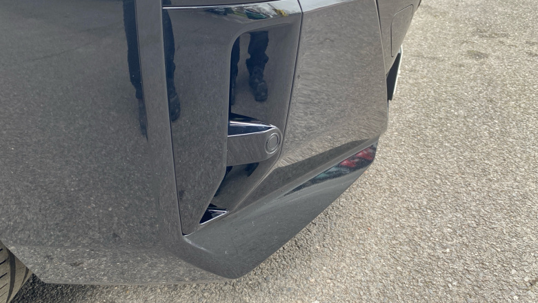 BMW 7 Series M760e xDrive 4dr Auto Saloon